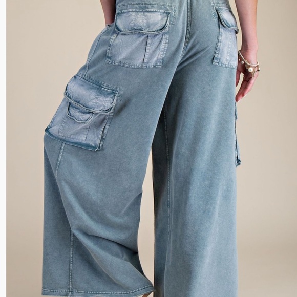 💕Easel Wide-Leg Cargo Pants - Picture 6 of 7